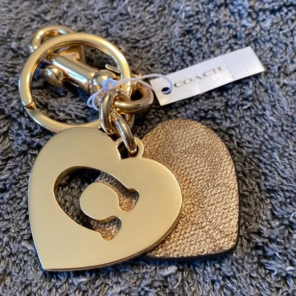 NET Coach Signature Hearts Keyring/ Bag Charm - Picture 3 of 6